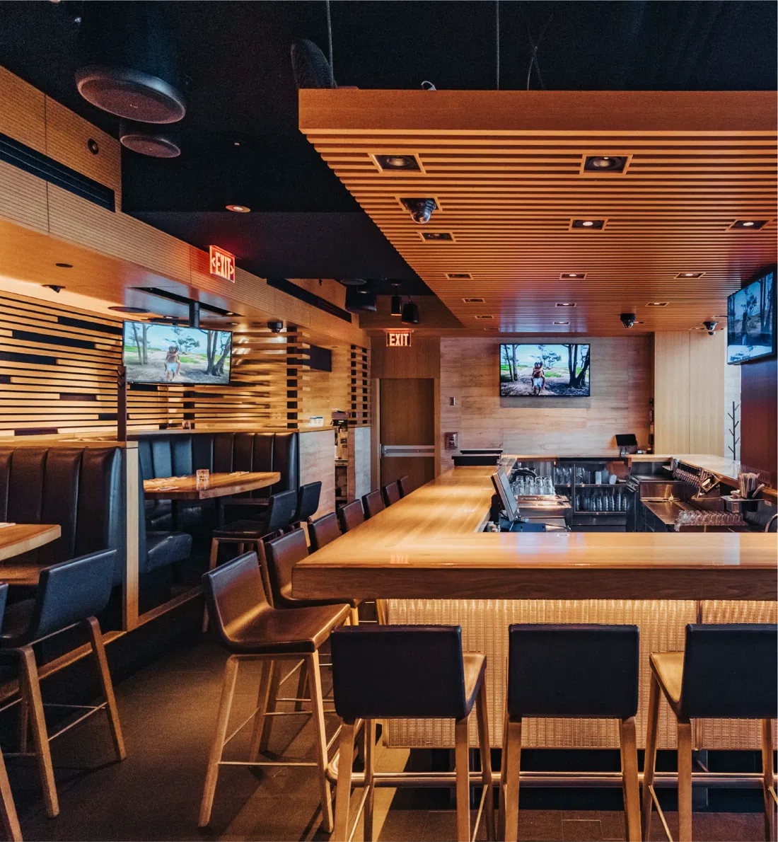 Cactus Club Cafe — First Canadian Place, Toronto