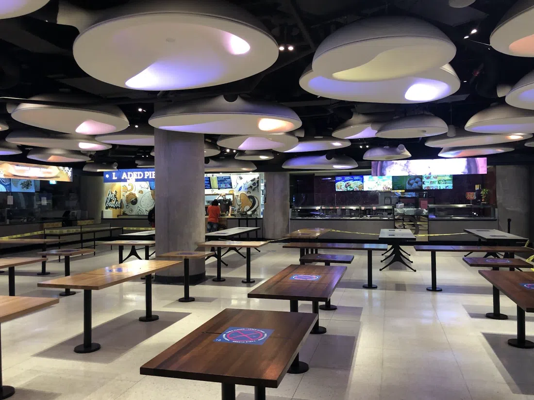 Union Station — York Concourse Food Hall, Toronto
